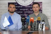 news img