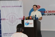 news img